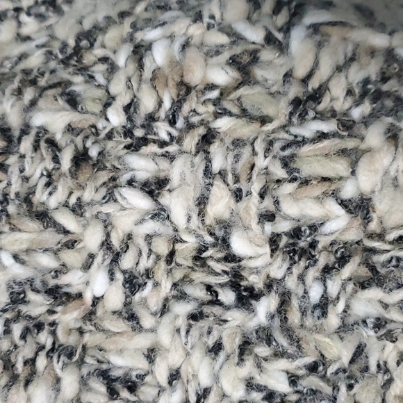 Anthropologie Hand Knit by Dollie Chunky Cardigan - Picture 6 of 9